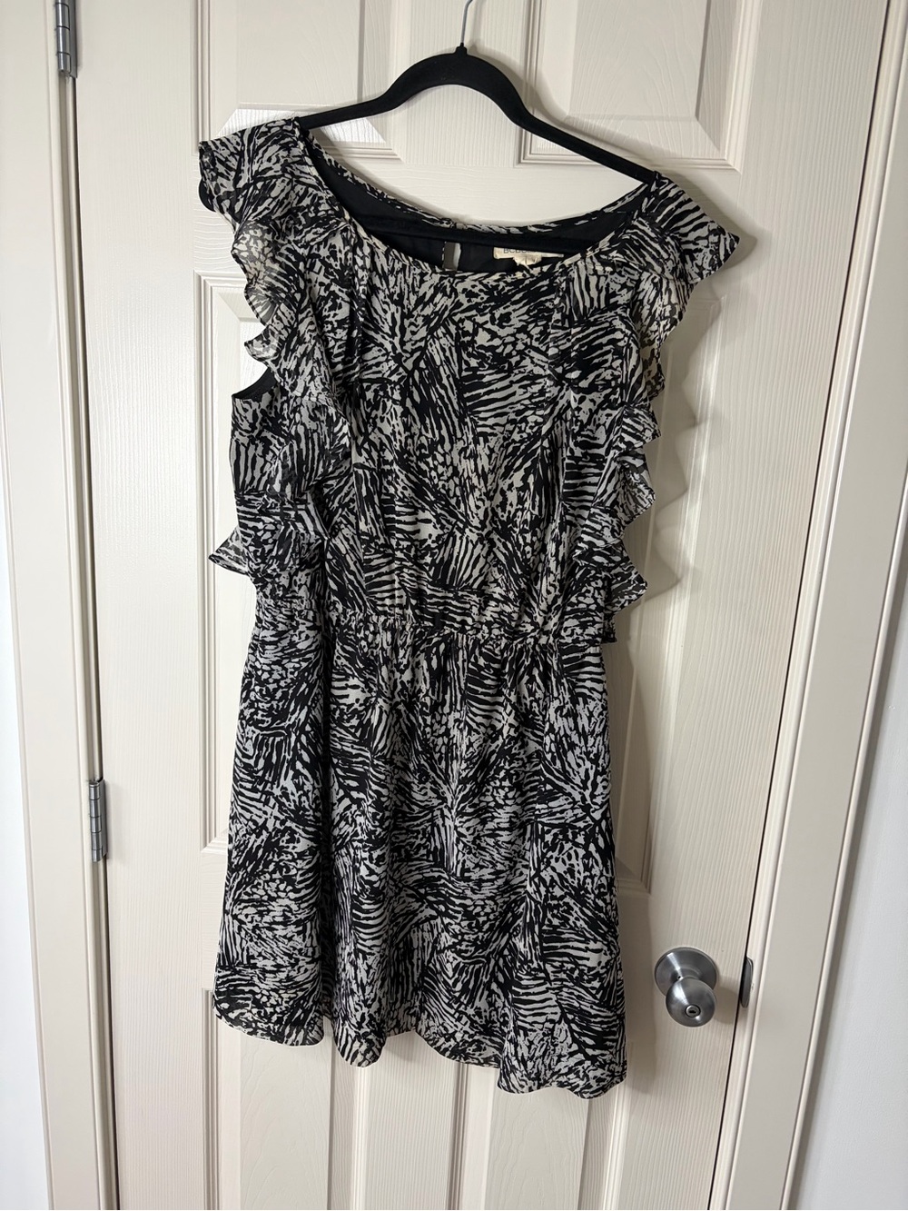 🦋 BCBGENERATION - Dress with Pockets - medium